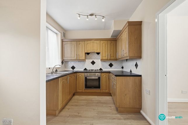 66, Fishponds Road West, Sheffield photo 4