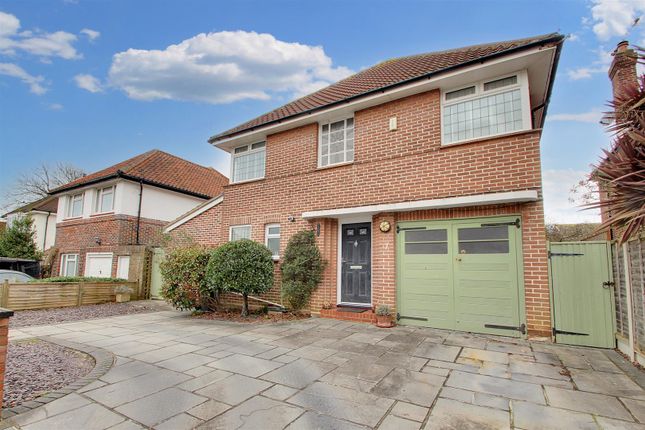 Detached house for sale in Southview Drive, Worthing