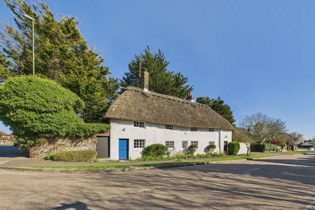 4-bed house on 110,Thatch Cottage, Connaught Avenue, Shoreham-by-sea, £550,000
