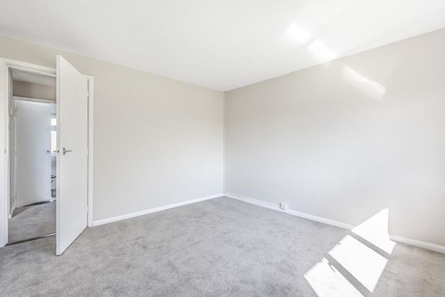 Flat for sale in Summertown, Oxford, Oxfordshire