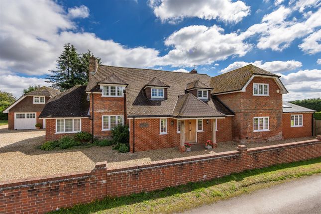 Manor Farmhouse Popham So21 3Bj-10 (1).Jpg