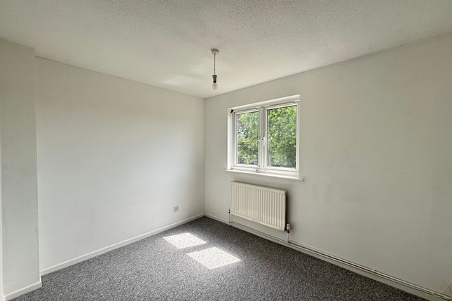 8, Milton Keynes photo 5