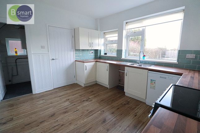 53, Toll Bar Road, Mexborough photo 4