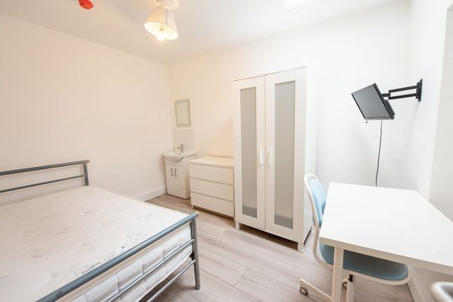 23, William Street, Swansea photo 4