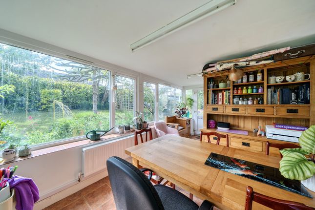 5, Highfield Close, Dorchester photo 4
