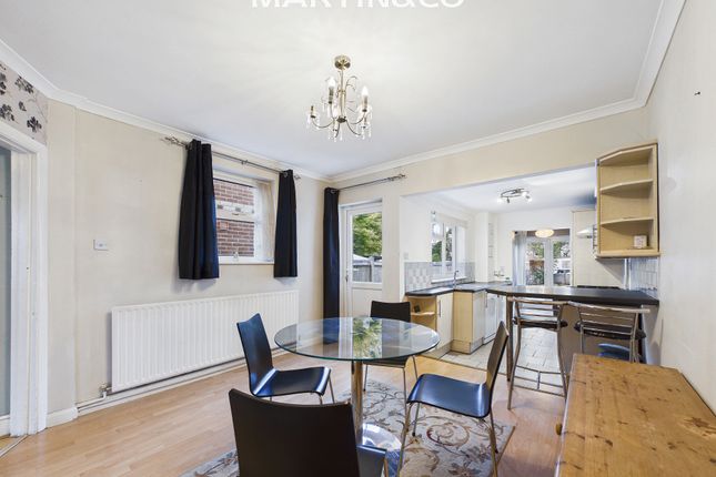Glebe Road, Egham photo 3