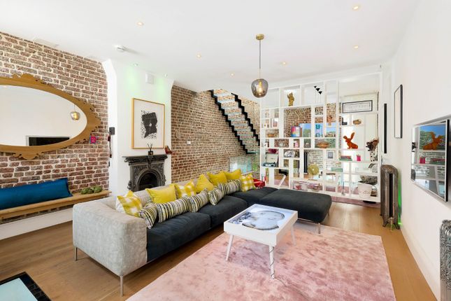 Terraced house for sale in Princes Mews, Notting Hill, London