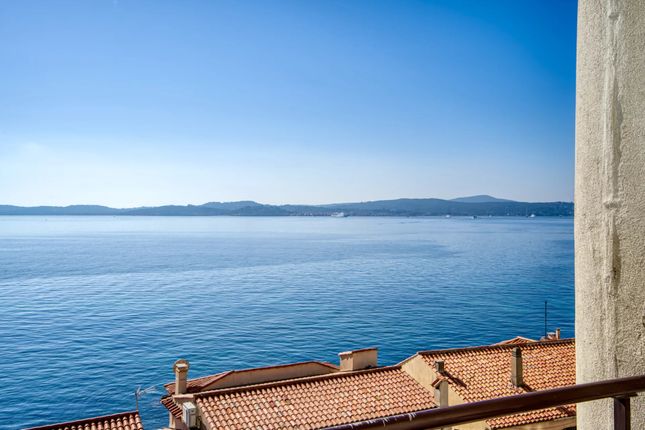 Apartment for sale in Ste Maxime, St Raphaël, Ste Maxime Area, French Riviera