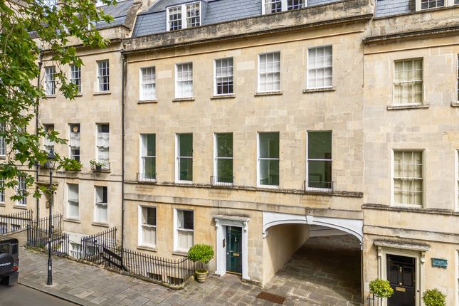 Thumbnail Flat for sale in St. James's Square, Bath