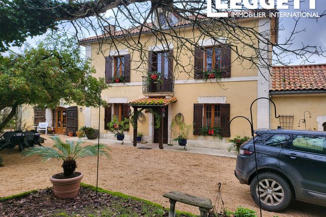 Villa for sale in Gout-Rossignol, Dordogne, Nouvelle-Aquitaine