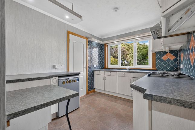 5, Burn Road, Darvel photo 3