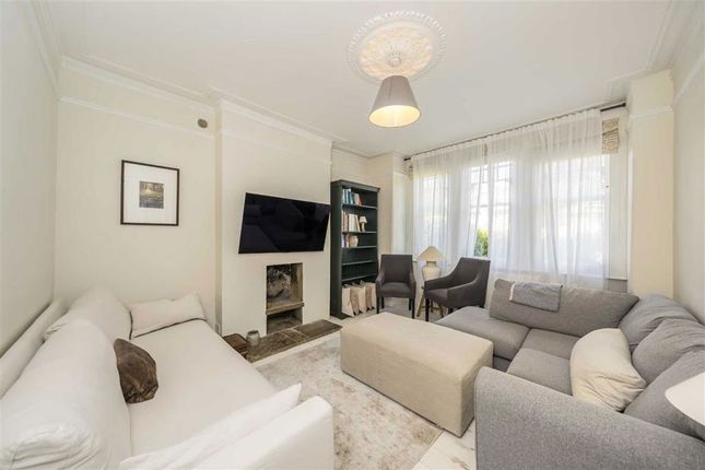 66, Weir Road, London photo 2