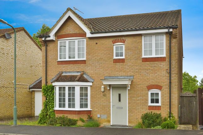 4-bed detached on 42, Clifton Moor, Milton Keynes, £500,000