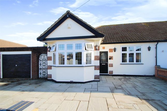 Thumbnail Bungalow to rent in Margaret Drive, Hornchurch, Essex