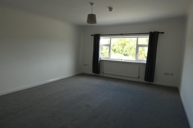 Flat 1 377, Prince Edward Road, South Shields photo 5