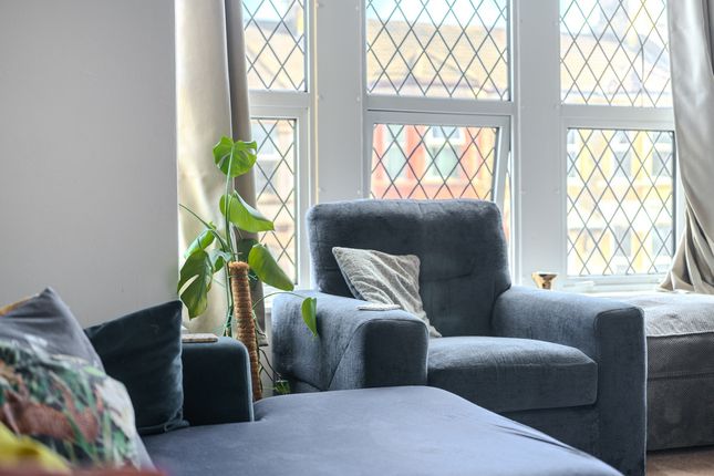 15, Queens Hill, Newport photo 4