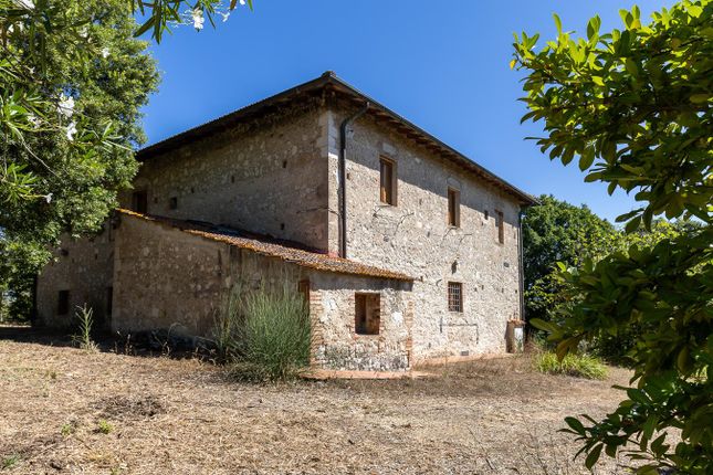 Property for sale in Colle Val D'elsa, Siena, Tuscany, Italy