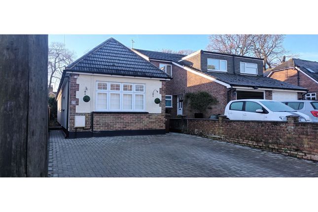 Thumbnail Detached house for sale in Chestnut Avenue, Chatham
