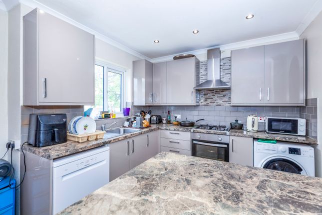 282, Balmoral Drive, Hayes photo 3