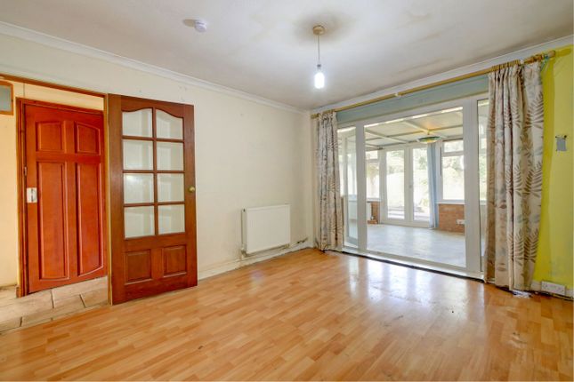 52, Sandbanks Way, Hailsham photo 4
