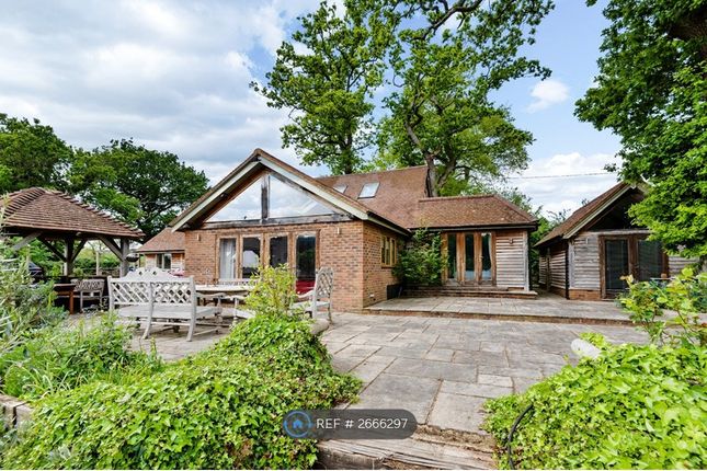 Open Plan Contemporary 3 Bed Ensuite