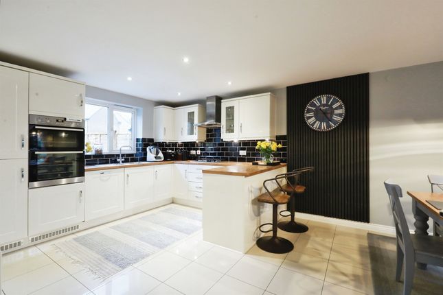 103, Kempton Close, Bicester photo 3