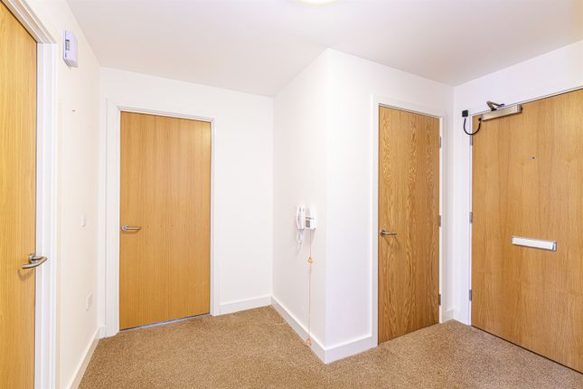 Flat for sale in The Windings, Cable Drive, Helsby, Frodsham