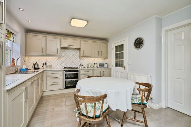 9, Osborne Heights, Isle of Wight photo 4