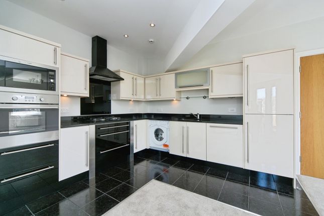 Apartment 6, Bryn Helyg, 14, Albert Drive, Conwy photo 4