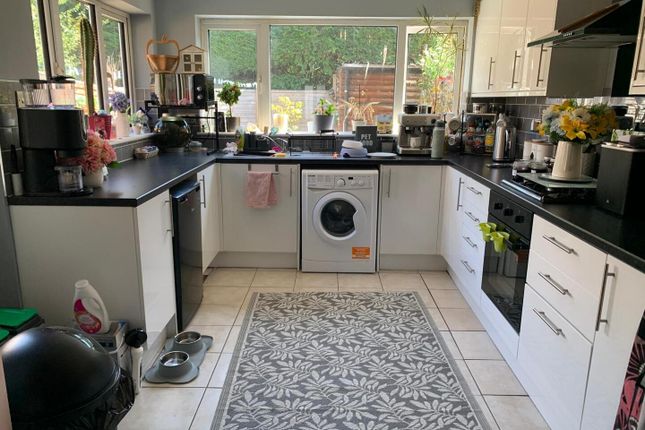 17, Huish Close, Highbridge photo 4