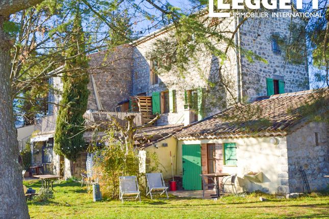 Villa for sale in Banne, Ardèche, Auvergne-Rhône-Alpes