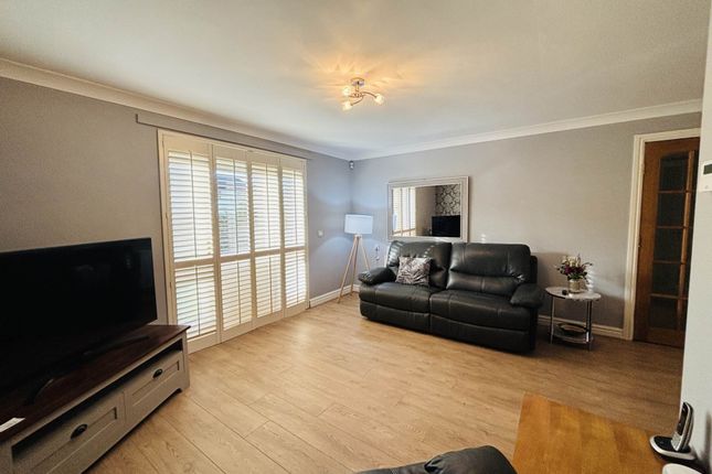 6, Glovers Court, Liverpool photo 2
