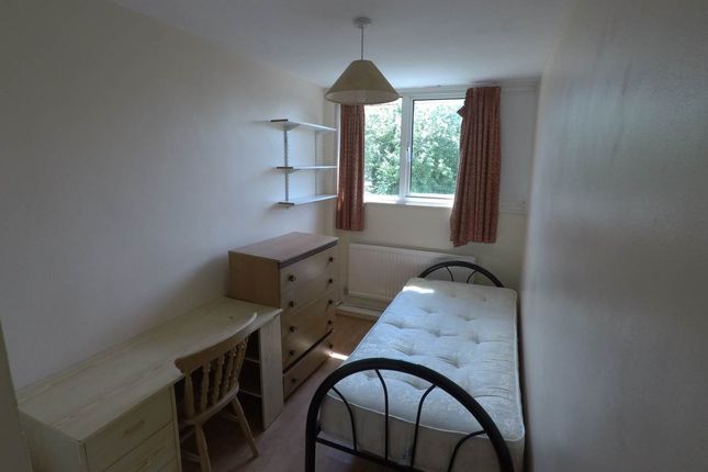 Property to rent in Wood Vale, Hatfield, Hertfordshire