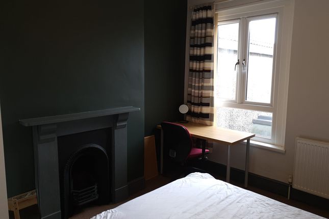 Property to rent in Wern Terrace, Port Tennant, Swansea