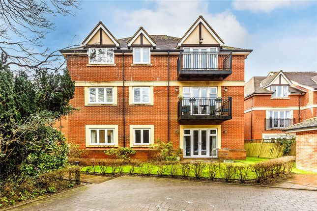 Thumbnail Flat for sale in Wray Common Road, Reigate, Surrey