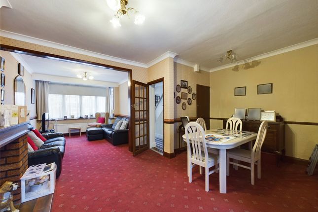 Terraced house for sale in Seabrook Gardens, Romford