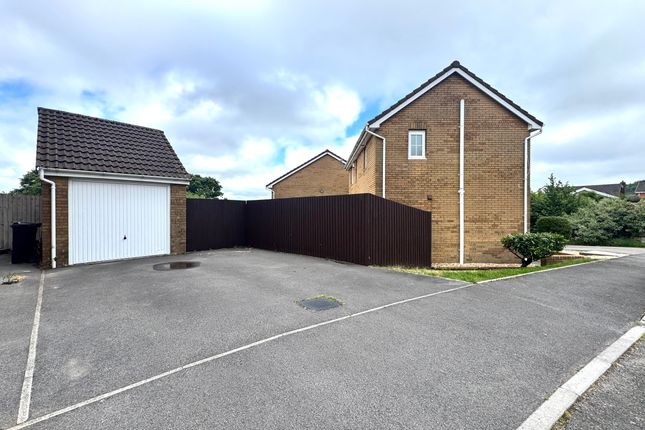 17 Mountain Rise, Merthyr Tydfil photo 2