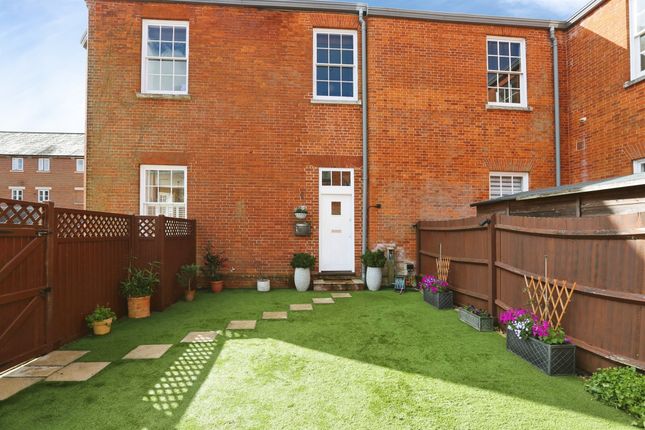 47, Victoria Mews, FAREHAM photo 2