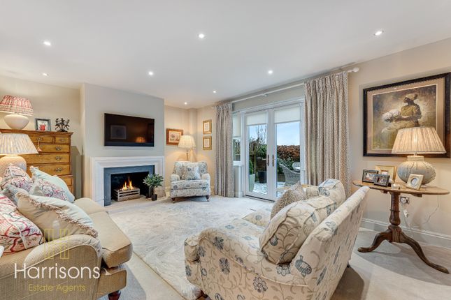9 Dunscar Grange, Bromley Cross, Lancashire photo 4