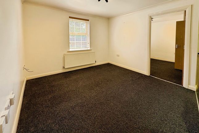 131, Clonners Field, Nantwich photo 3