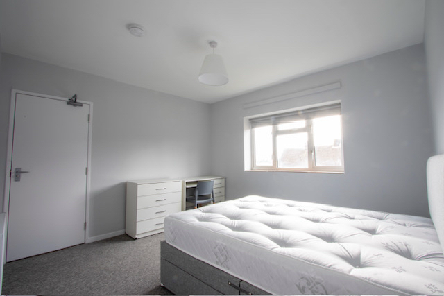 Room 4, 15, Chatham Road, Winchester photo 2