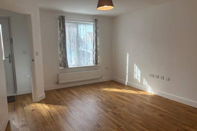 10, Island Avenue, Exeter photo 2