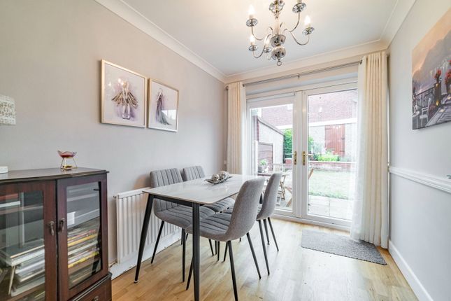 6, Woodhill Fold, Bury photo 4