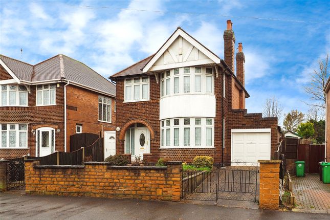 Detached house for sale in Wollaton Road, Nottingham, Nottinghamshire