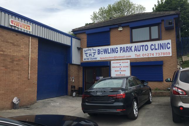 Industrial to let in Bowling Park Close, Bradford