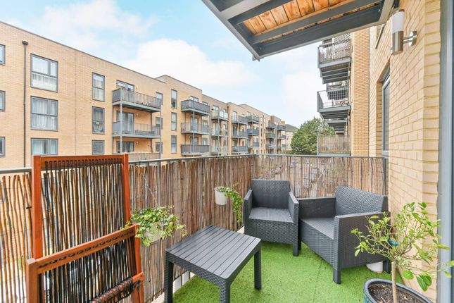 Thumbnail Flat for sale in (Shared Ownership) Apple Yard, Anerley