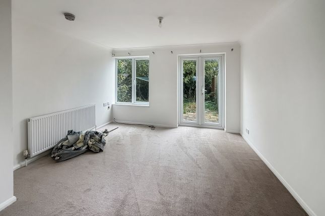 34, Broome Grove, Colchester photo 4