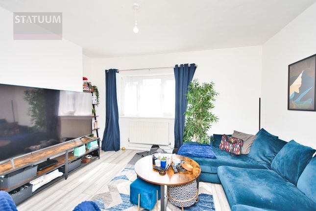Thumbnail Flat to rent in Warley Street, Meath Gardens, Bethnal Green, East London