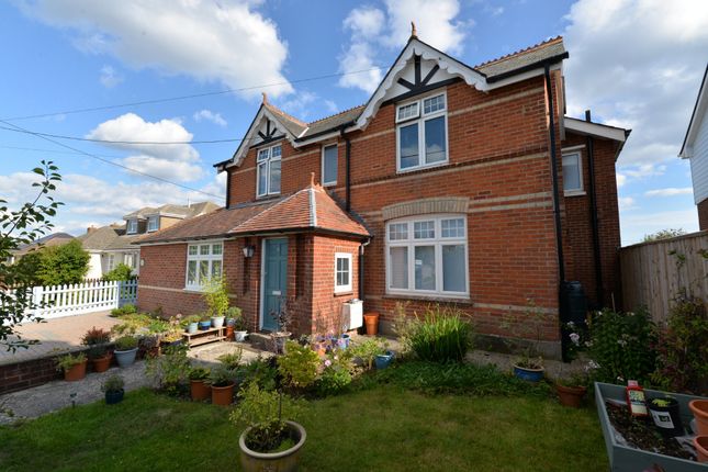 Flat for sale in Southern Lane, Barton On Sea, New Milton, Hampshire