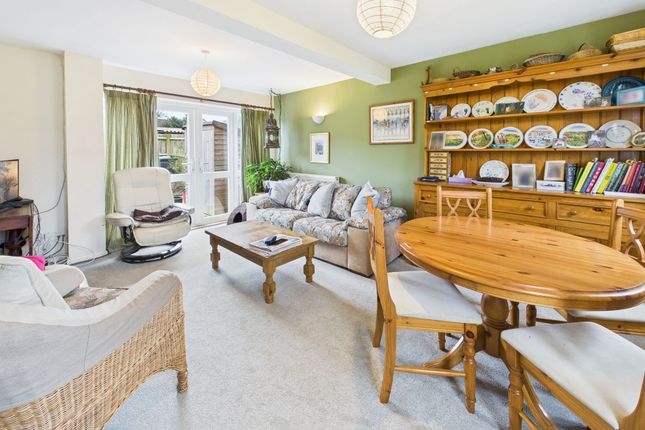5 Fettiplace, Chipping Norton photo 2